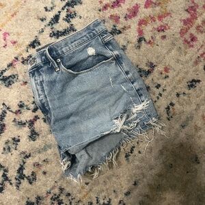 Good American denim blue shorts size 12/31